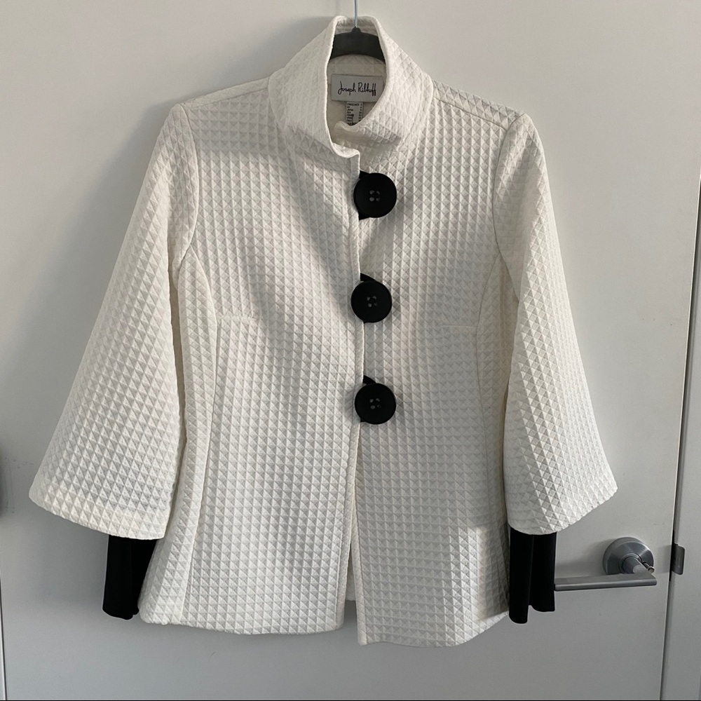 NWT Joseph Ribkoff White and Black Jacket